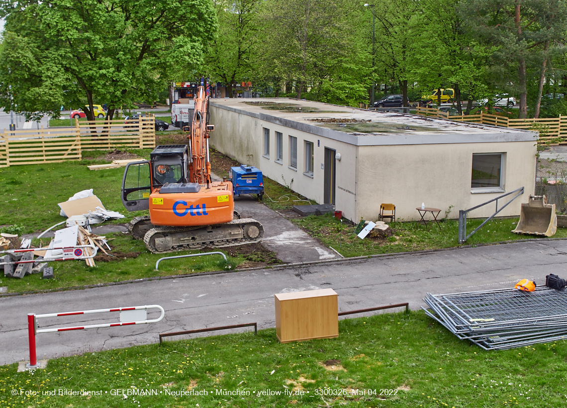 04.05.2022 - Baustelle am Haus für Kinder in Neuperlach